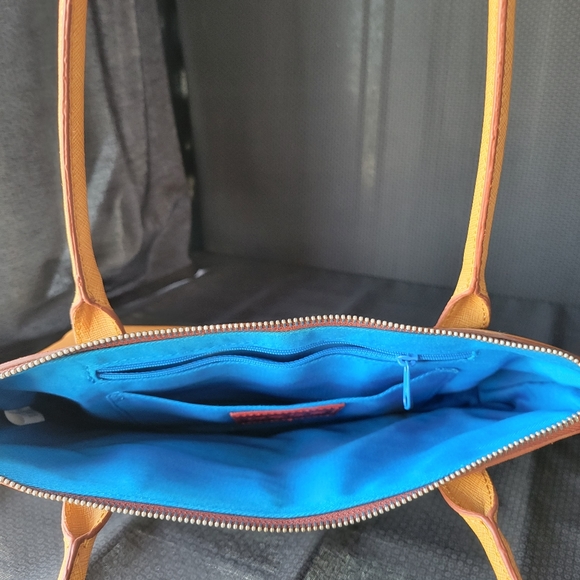 Slim shoulder bag - Picture 4 of 5